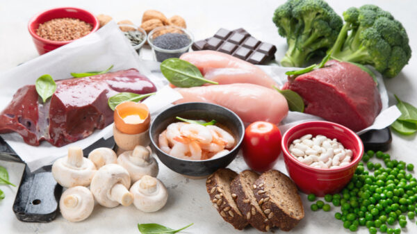 Foods high in Iron for boosts hemoglobin and red blood cell production - Life Pharmacy Blog